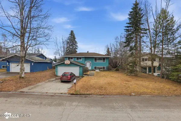 3318 W 30th Avenue, Anchorage, AK 99517
