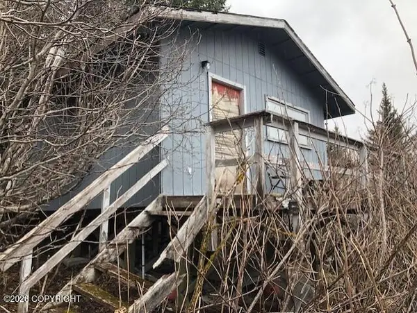 64530 W West Shelton Avenue, Homer, AK 99603