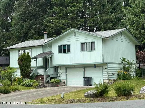 9099 Pinedale Street, Juneau, AK 99801