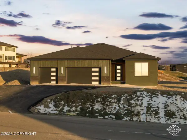 6675 E Gtwy Drive, Palmer, AK 99645