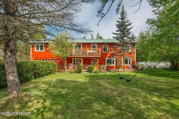 1061 E Agate Lane, Wasilla, AK 99654