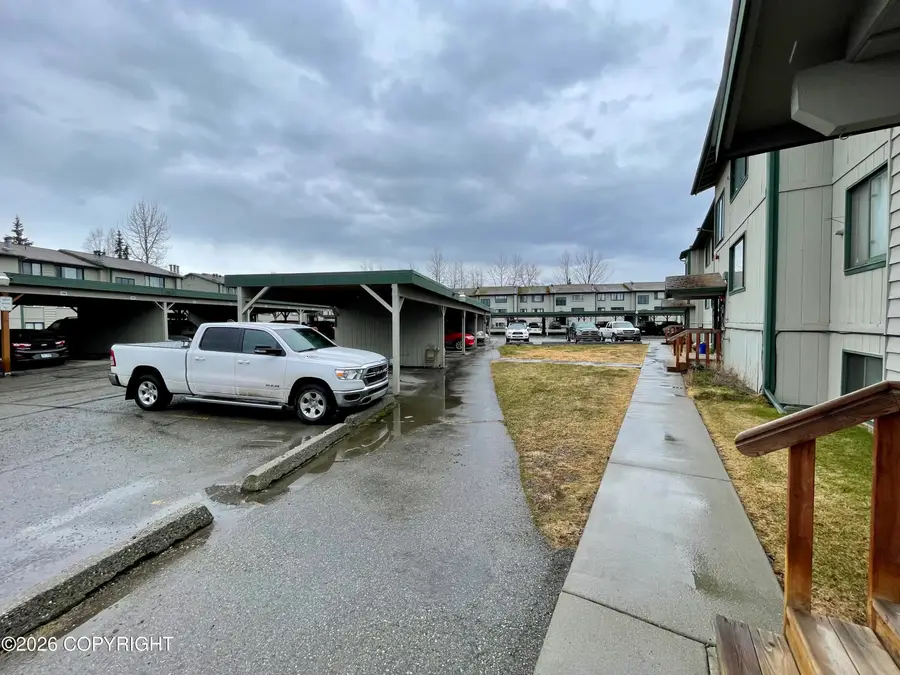 231 Mccarrey Street #5B, Anchorage, AK 99508 - #3