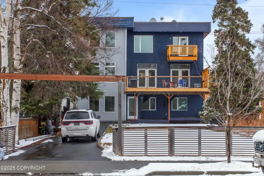 325 E 11th Avenue, Anchorage, AK 99501 - #2