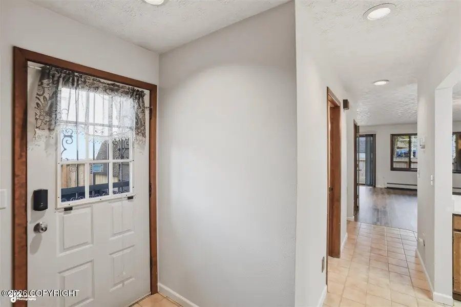 2620 W 72nd Avenue, Anchorage, AK 99502 - #2