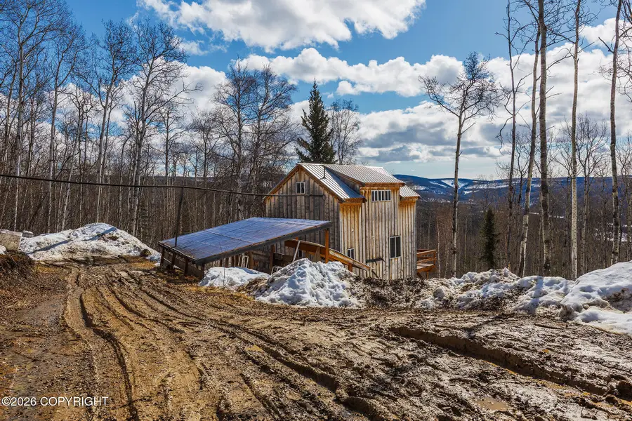 379 Simpson Way, Fairbanks, AK 99712 - #2
