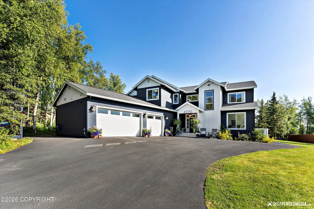 4370 E 138th Avenue, Anchorage, AK 99516 - #1