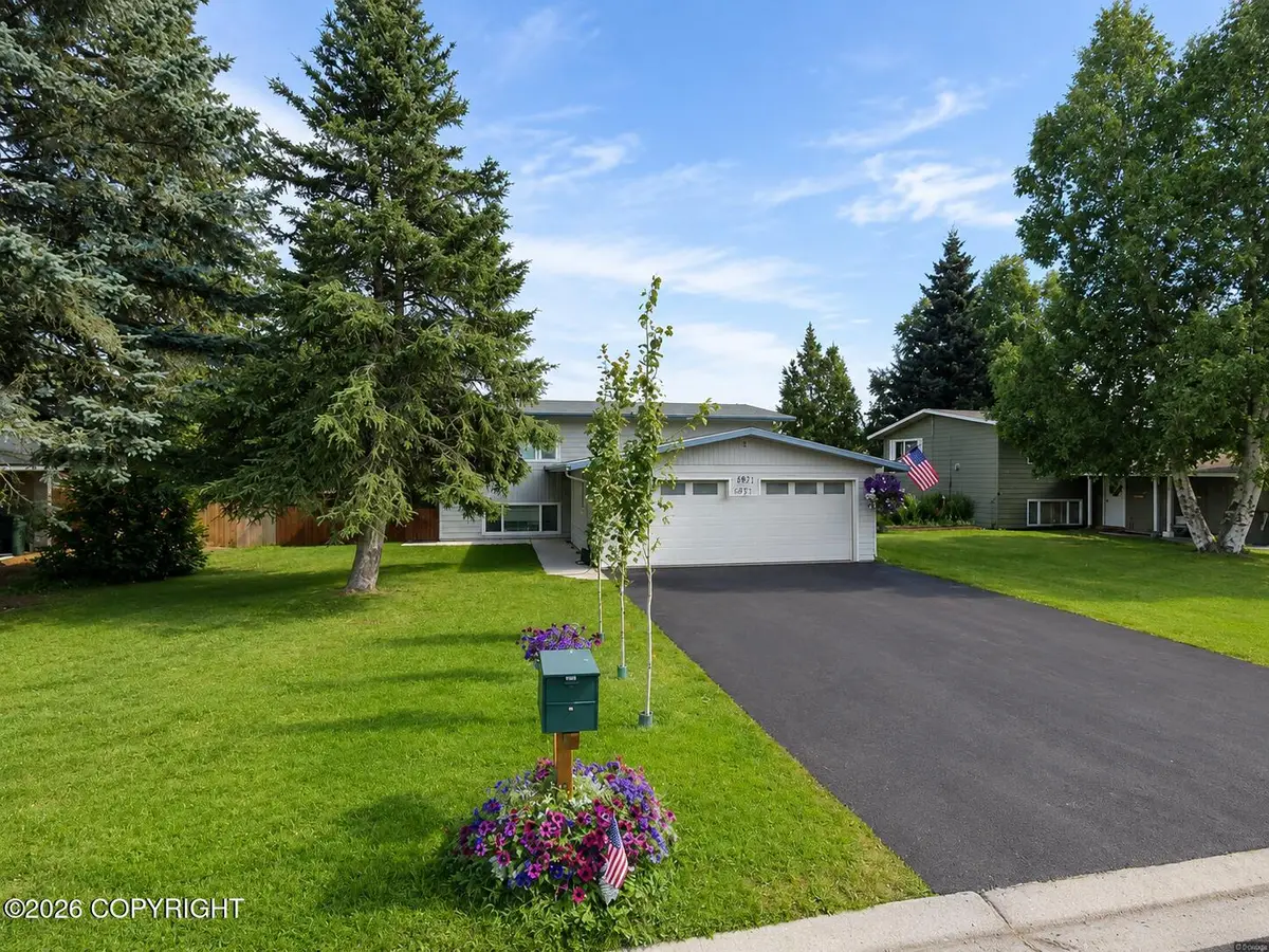 6921 Royal Court, Anchorage, AK 99502 - #1