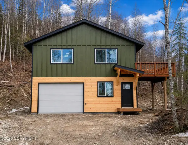 17188 W Lighthouse Drive, Wasilla, AK 99652