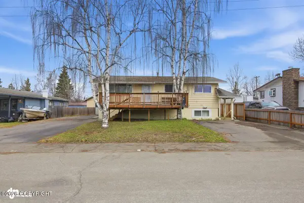 4413 E 8th Avenue, Anchorage, AK 99508