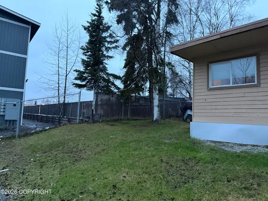 3729 Mccain Loop, Anchorage, AK 99503 - #3