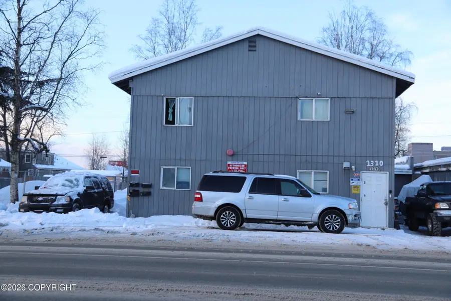 1310 Ingra Street, Anchorage, AK 99501 - Image #3