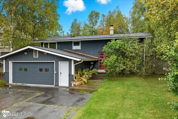 3801 Runestad Circle, Anchorage, AK 99502