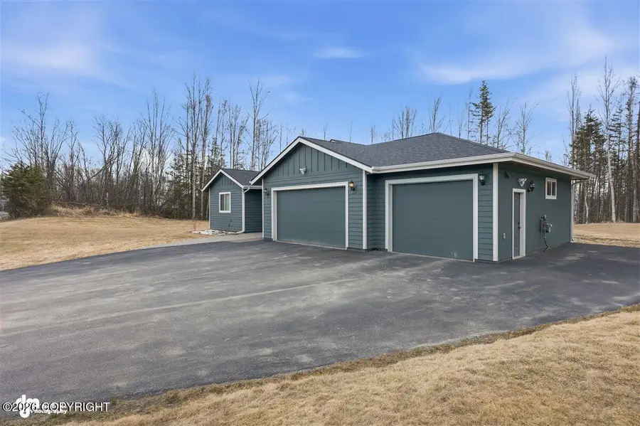 8570 W Bunting Street, Wasilla, AK 99623 - #2