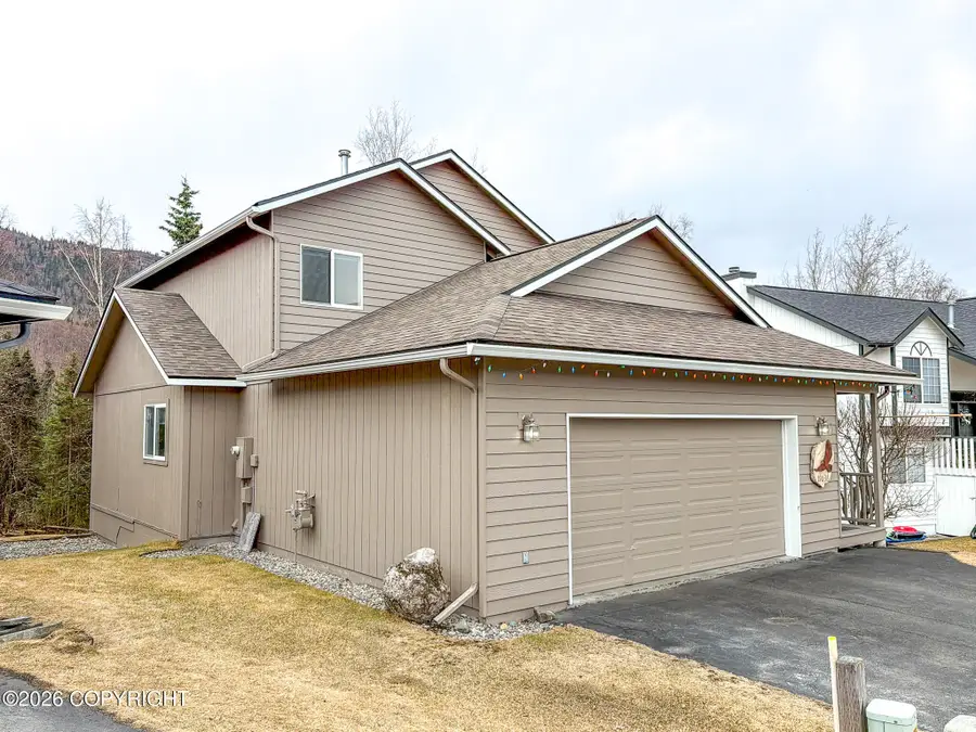 19036 Mountain Point Circle, Eagle River, AK 99577 - #2