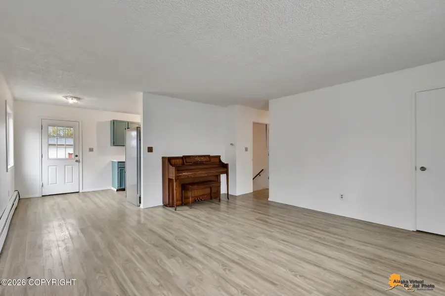 3201 W 71st Avenue, Anchorage, AK 99502 - #3