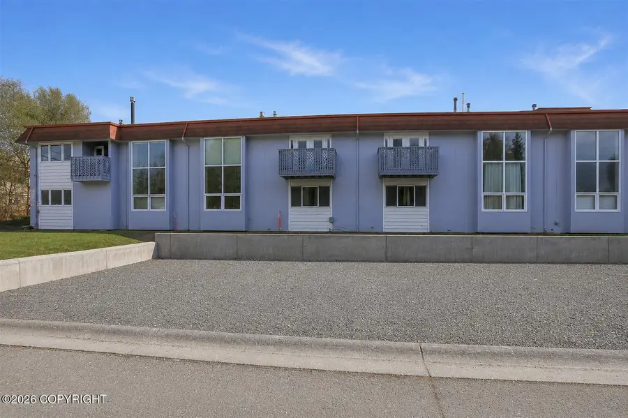 400 E 24th Avenue #11, Anchorage, AK 99503 - #2