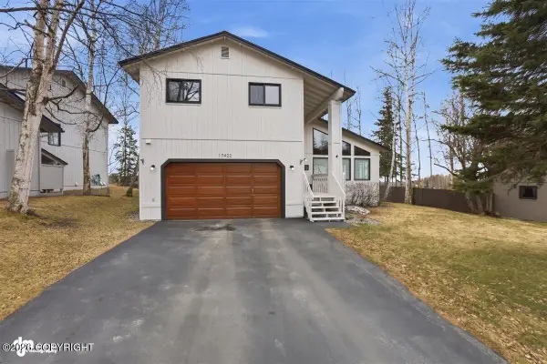 17422 Toakoana Drive, Eagle River, AK 99577