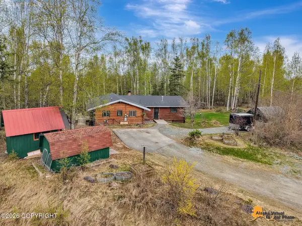 19823 Tenada Avenue, Eagle River, AK 99567