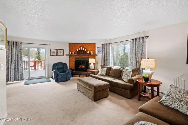 10331 Genora Street, Eagle River, AK 99577