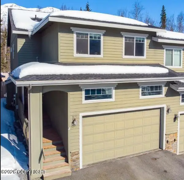 9103 Eagle River Lane, Eagle River, AK 99577