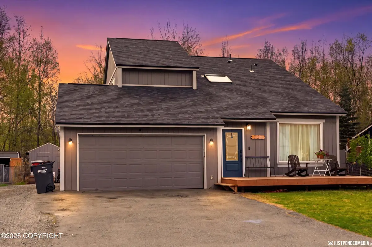 720 Woodmar Place, Anchorage, AK 99515 - #1