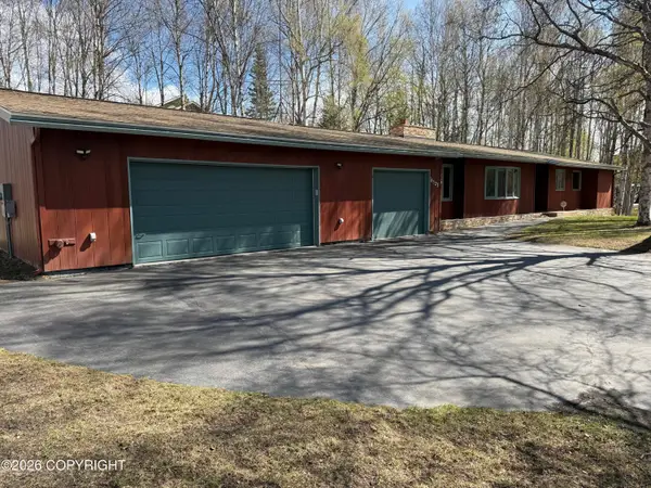 8323 Jodhpur Street, Anchorage, AK 99502