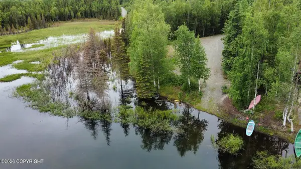 38086 Lakewood Road, Sterling, AK 99672