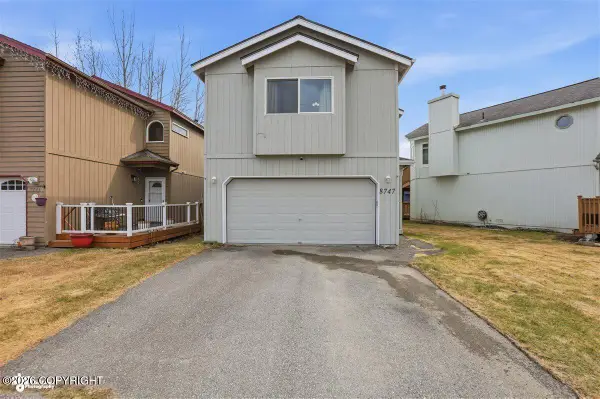 8747 Brookridge Drive, Anchorage, AK 99504