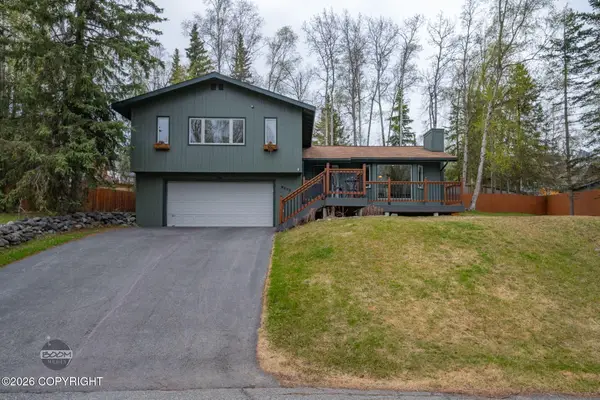 9605 St George Circle, Eagle River, AK 99577