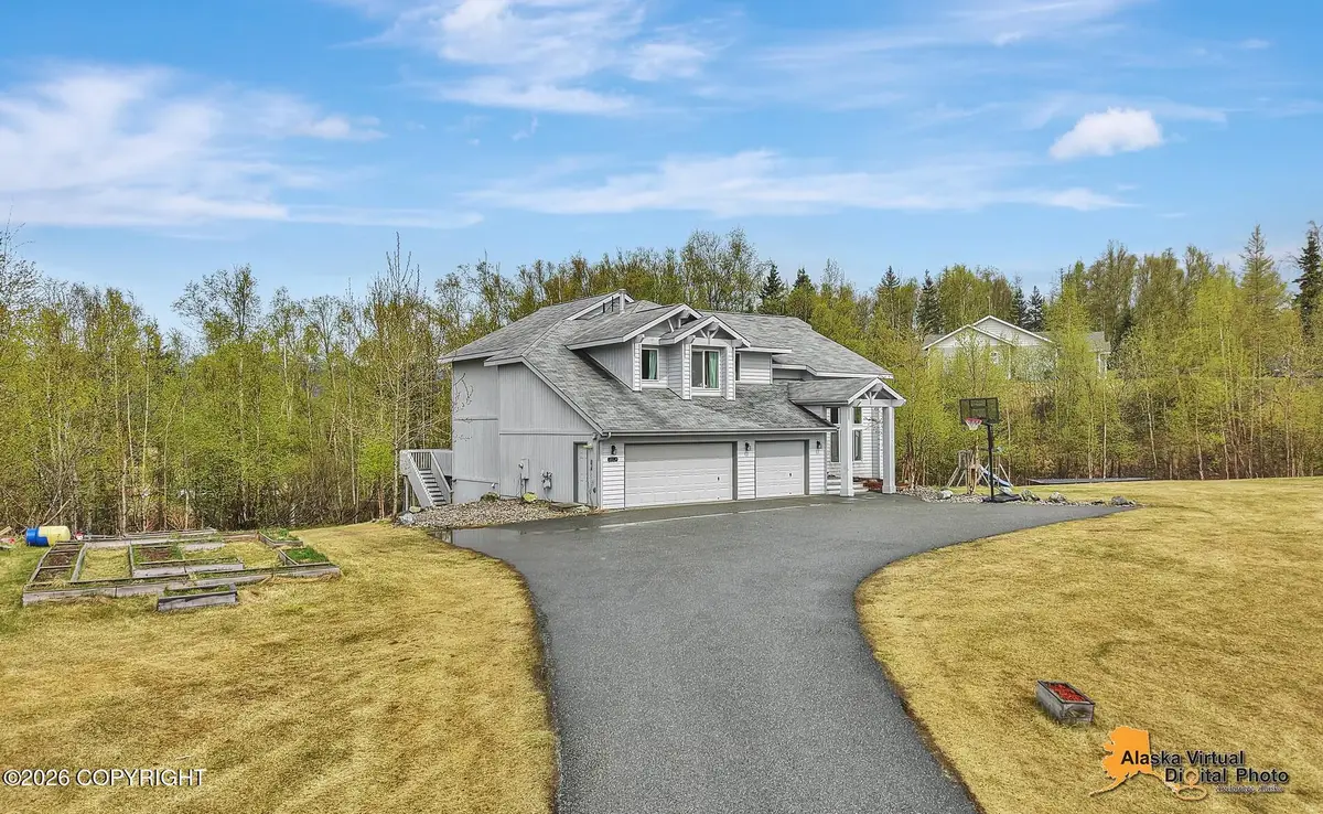 2804 W Discovery Loop, Wasilla, AK 99654 - #1
