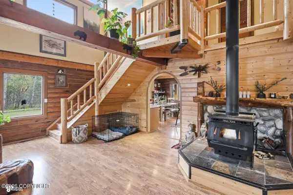 3555 N Mars Avenue, Palmer, AK 99645