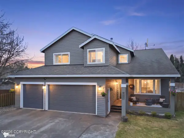 10200 Halfhitch Circle, Anchorage, AK 99515