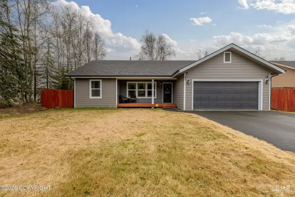 375 S Kobuk Street, Soldotna, AK 99669