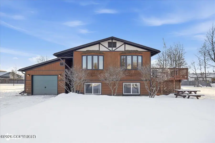 323 W Rockwell Avenue, Soldotna, AK 99669 - Image #3