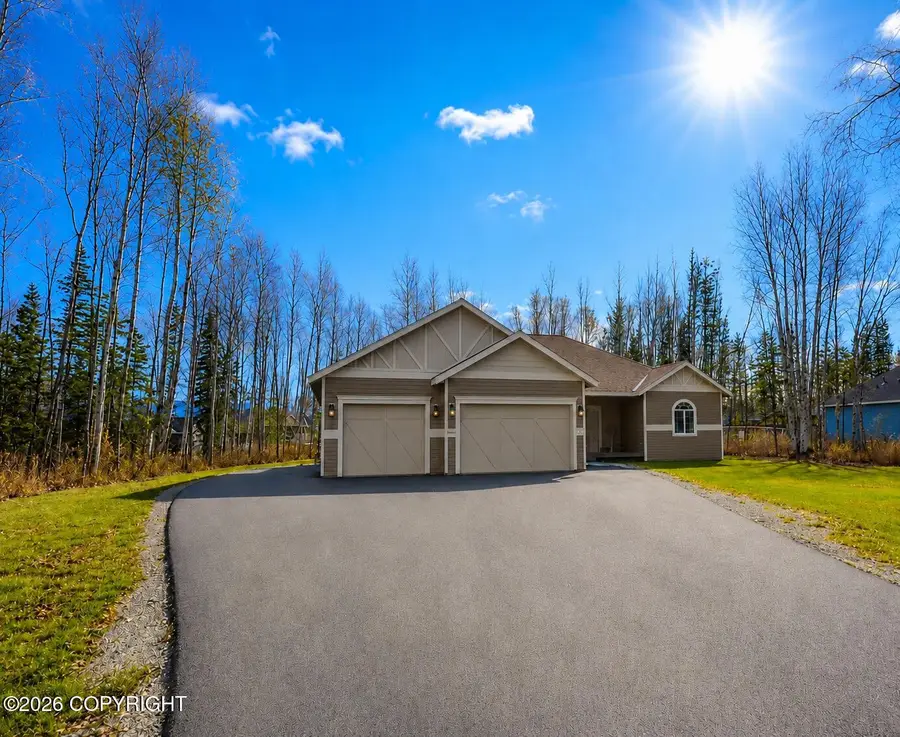 892 W Jones Drive, Wasilla, AK 99654 - #2