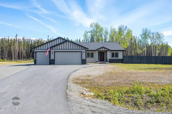 5327 N Suslositna Street, Wasilla, AK 99654