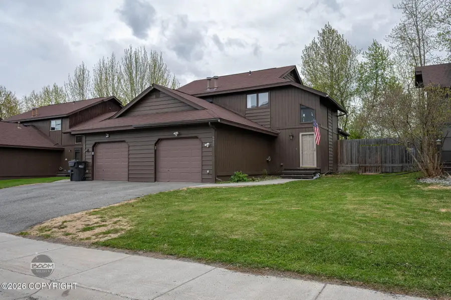 6935 Meadow Street #E2, Anchorage, AK 99507 - #2