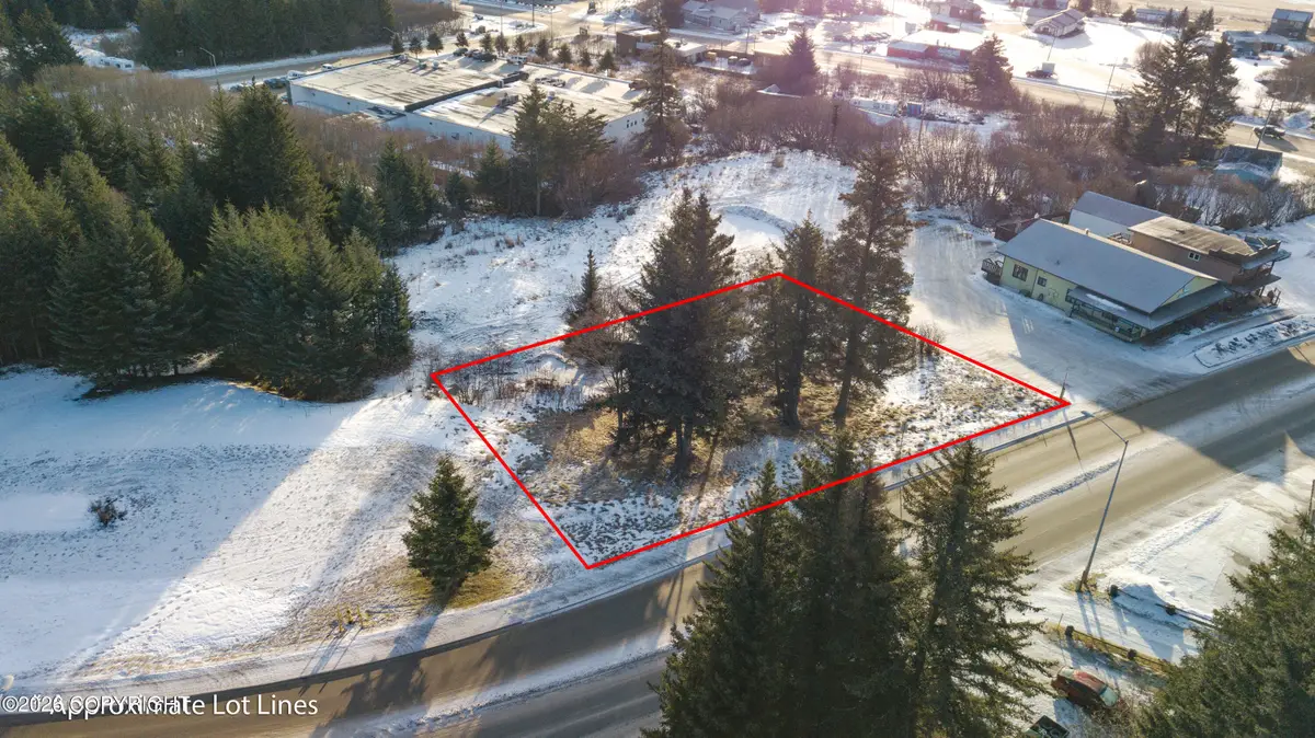 305 W Pioneer Avenue, Homer, AK 99603 - Image #1