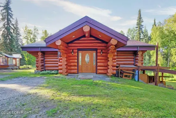 616 Gold Vein Road, Fairbanks, AK 99712