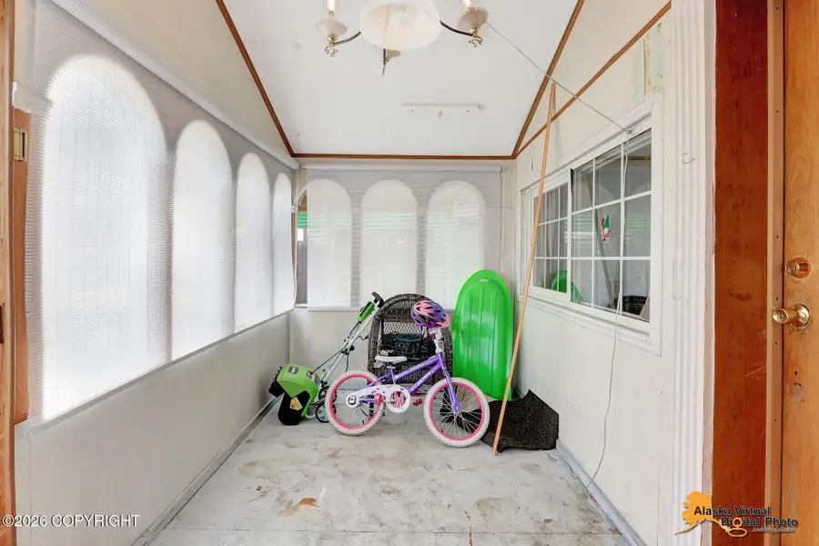 508 N Bunn Street, Anchorage, AK 99508 - #3