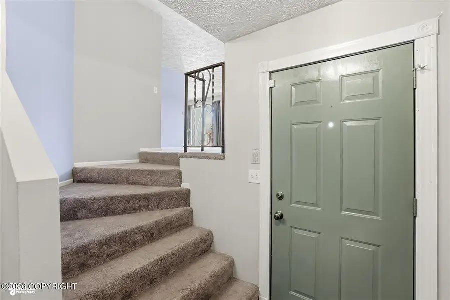 18635 N Lowrie Loop, Eagle River, AK 99577 - #3