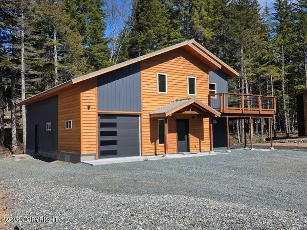 650 Allie Road, Haines, AK 99827