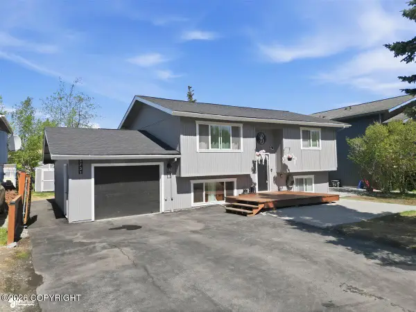 3731 Gary Cooper Circle, Anchorage, AK 99507