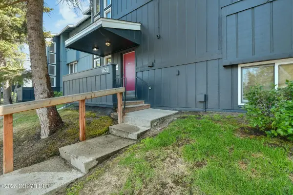 1630 Eastridge Drive #303, Anchorage, AK 99501