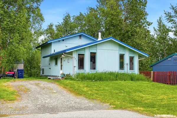 131 S Silver Tip Drive, Palmer, AK 99645