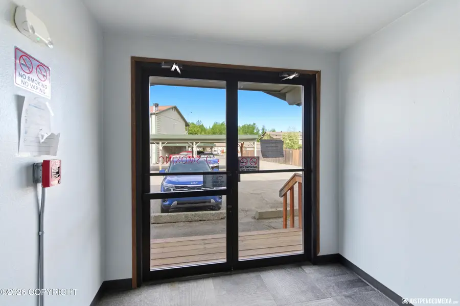 221 Mccarrey Street #11-2B, Anchorage, AK 99508 - #3