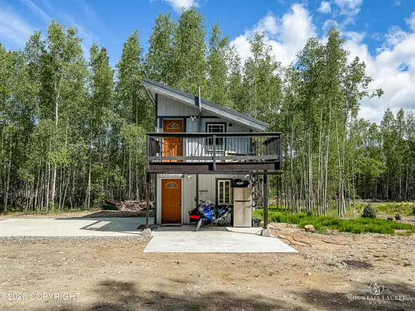 15776 W Sun Drive, Big Lake, AK 99623