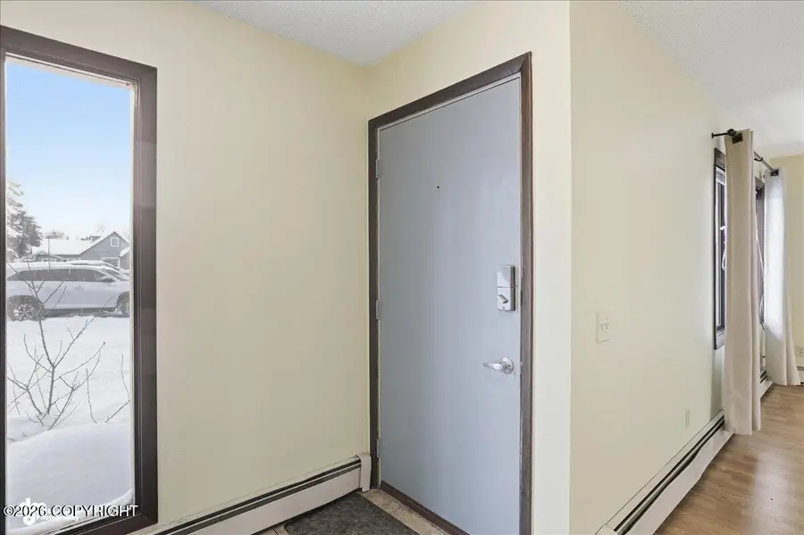 2921 W 29th Avenue #5B, Anchorage, AK 99517 - Image #3