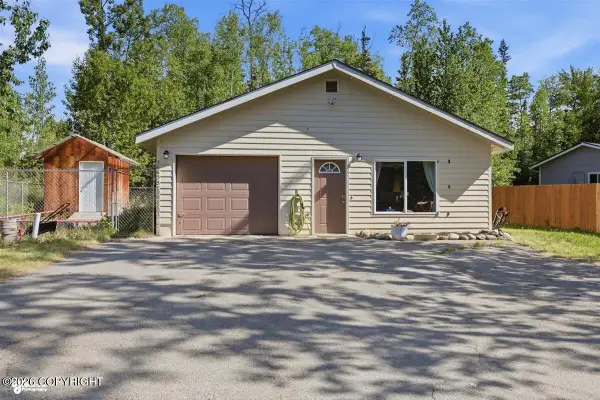 3685 W Lord Baranof Drive, Wasilla, AK 99654