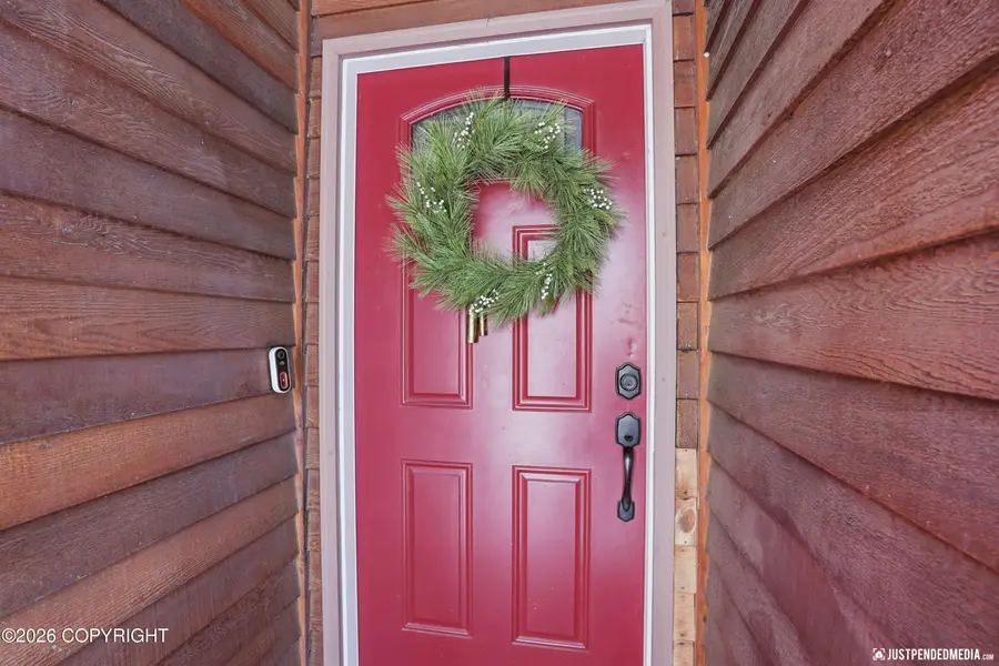 2060 Wenmatt Circle, Anchorage, AK 99517 - Image #2